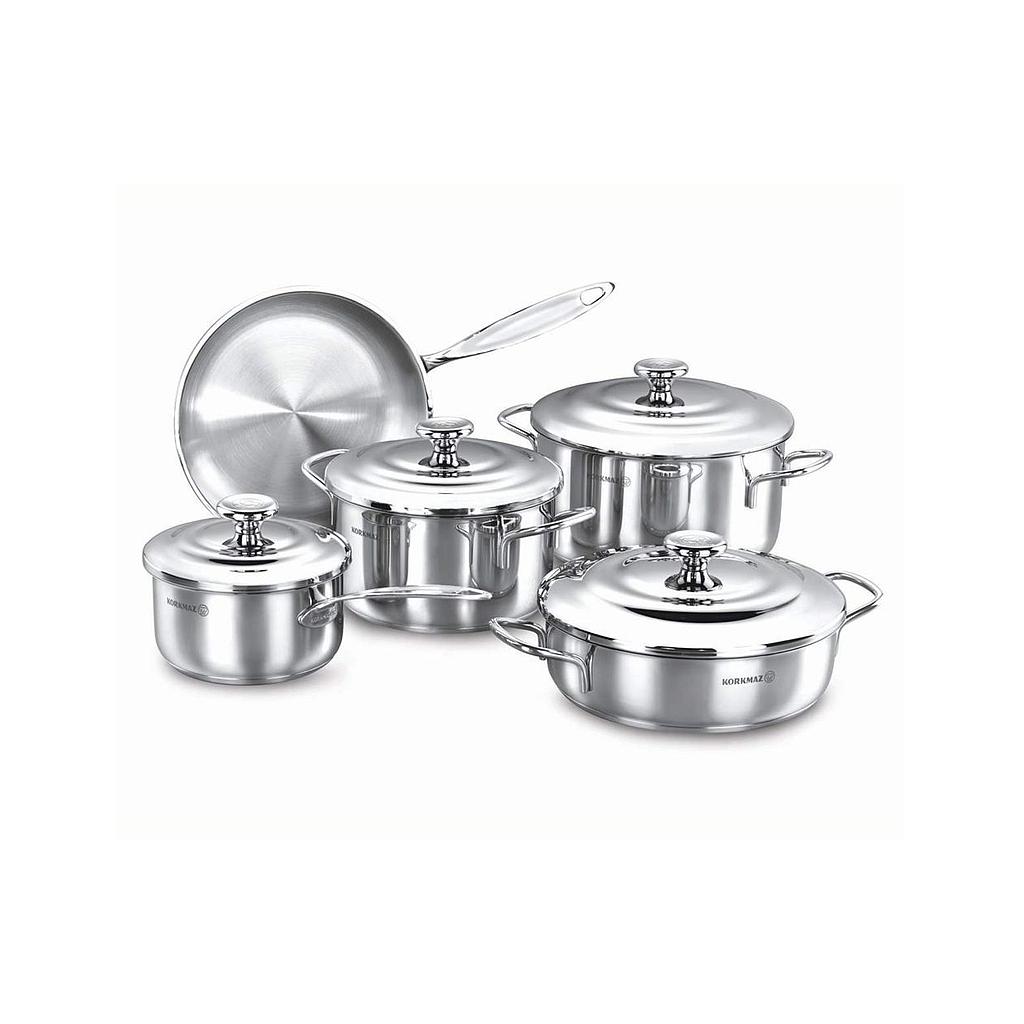 A1900 - Batterie de cuisine Astra 9 pcs.